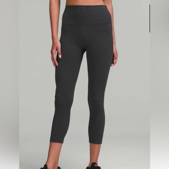 lululemon athletica Wunder Train Cropped Pants 23” Heathered Graphite Grey - Picture 2 of 4
